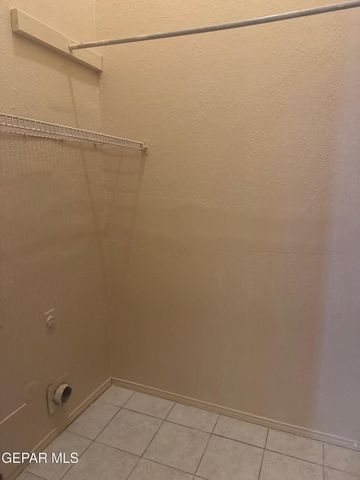 1926 ESTRADA Drive, El Paso, TX 79936