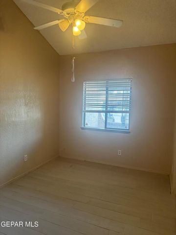 1926 ESTRADA Drive, El Paso, TX 79936