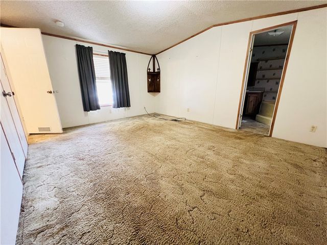 186 County Road 161, Alice, TX 78332