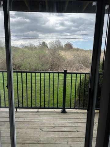 3 Admiralty Drive 11-5, Middletown, RI 02842
