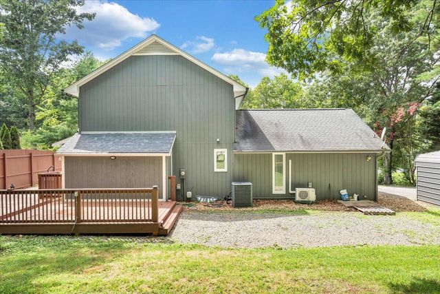 422 Willow Creek RD, Rocky Mount, VA 24151