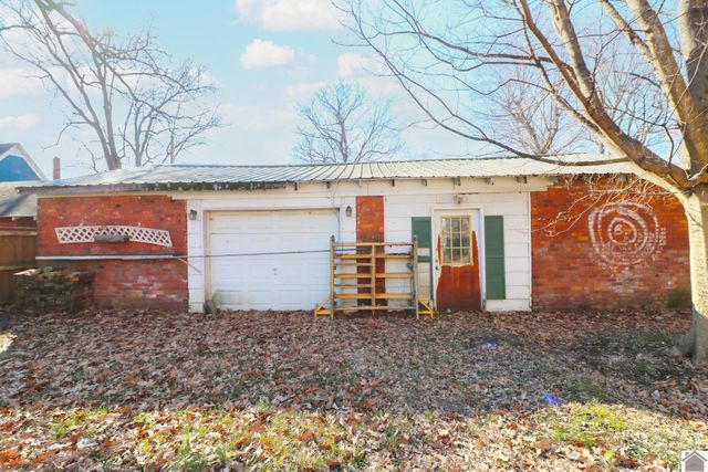 217 Fountain Ave, Paducah, KY 42001