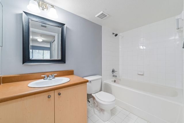 4151 San Marino Boulevard 203, West Palm Beach, FL 33409