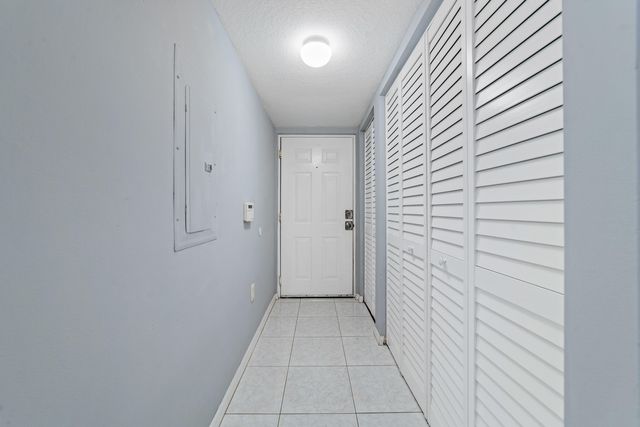 4151 San Marino Boulevard 203, West Palm Beach, FL 33409