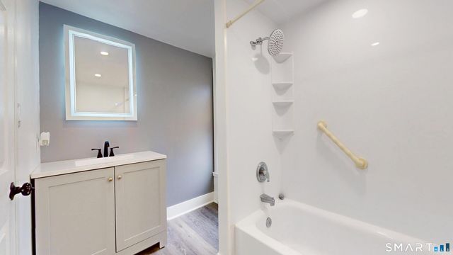 30 Pond Street, Naugatuck, CT 06770