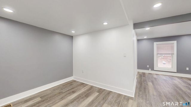 30 Pond Street, Naugatuck, CT 06770