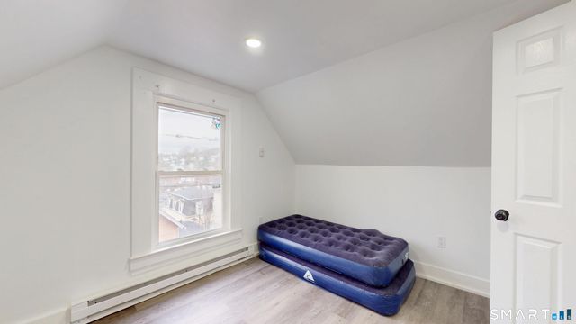 30 Pond Street, Naugatuck, CT 06770