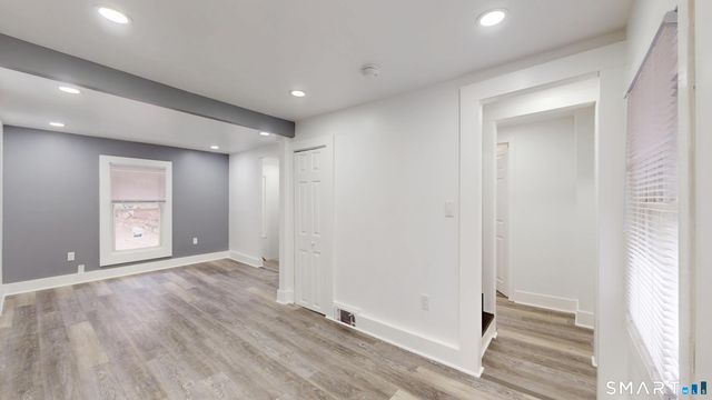 30 Pond Street, Naugatuck, CT 06770