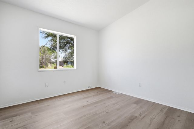 75 Romero Road, Belen, NM 87002