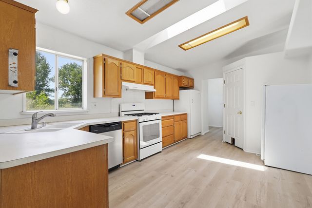 75 Romero Road, Belen, NM 87002