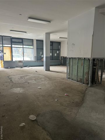 1105 College Avenue Store 3 -4, Bronx, NY 10456