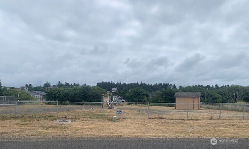 33304 G, Ocean Park, WA 98640