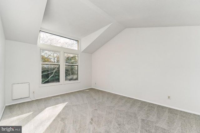 8106 TRIPLE CROWN RD, Bowie, MD 20715