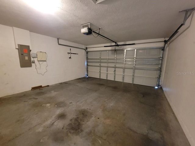 7942 CHADWICK DRIVE, New Port Richey, FL 34654