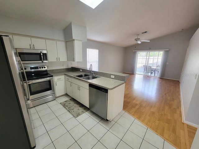 7942 CHADWICK DRIVE, New Port Richey, FL 34654