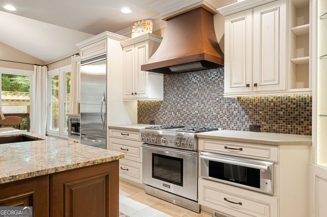980 Ashebrooke Way NE, Marietta, GA 30068