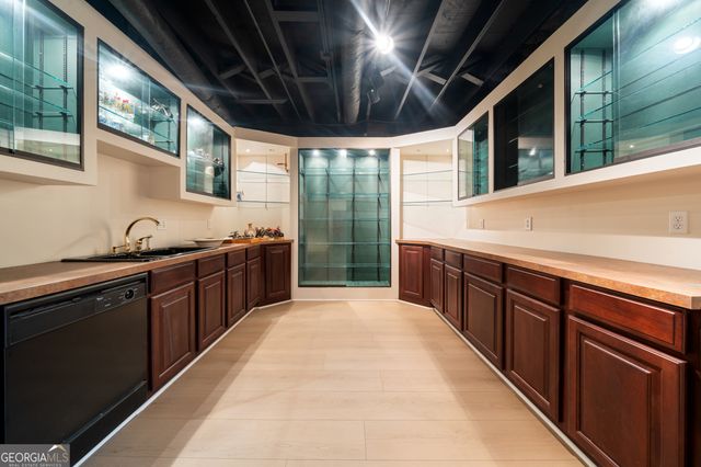 980 Ashebrooke Way NE, Marietta, GA 30068