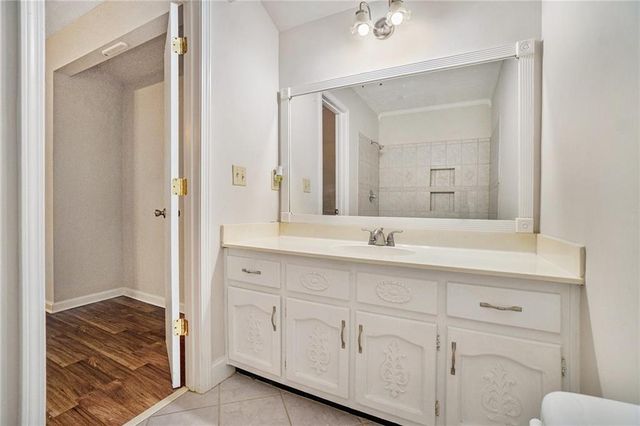 6701 Live Oak Lane, Douglasville, GA 30135