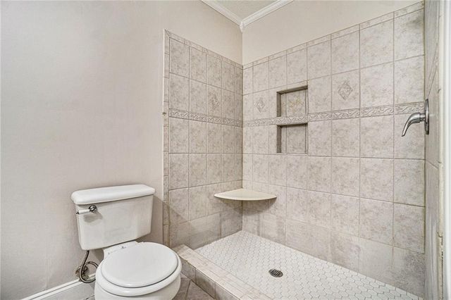 6701 Live Oak Lane, Douglasville, GA 30135