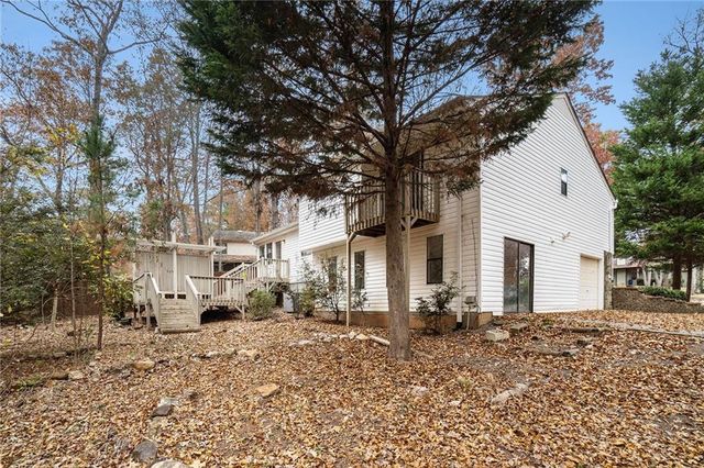 6701 Live Oak Lane, Douglasville, GA 30135