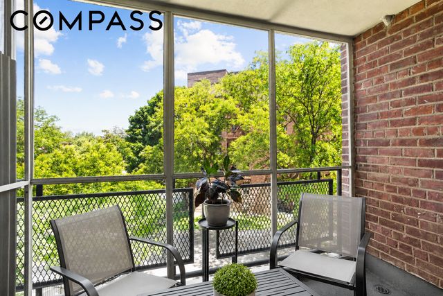 3511 85th St Apt 4K, New York City, NY 11372