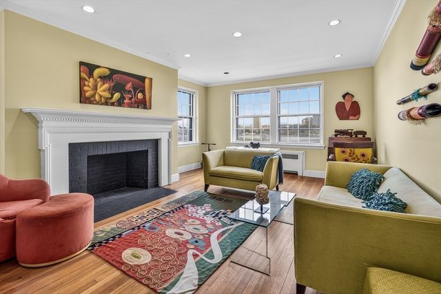 280 Beacon 54, Boston, MA 02116