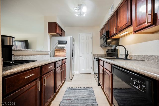 2451 North Rainbow Boulevard 2026, Las Vegas, NV 89108