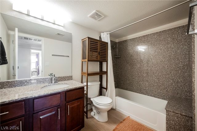 2451 North Rainbow Boulevard 2026, Las Vegas, NV 89108