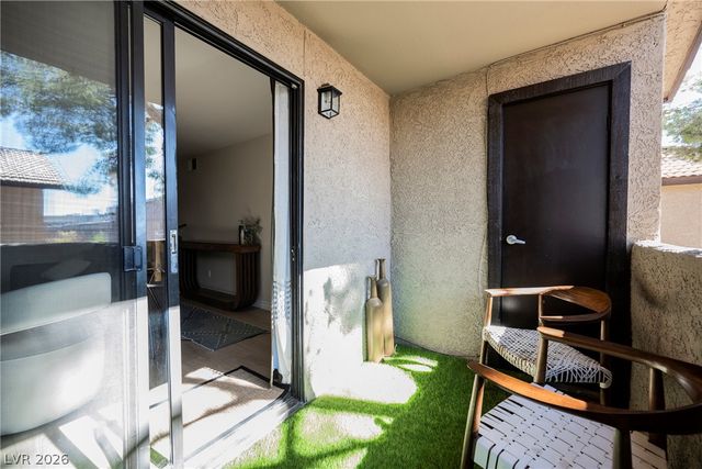 2451 North Rainbow Boulevard 2026, Las Vegas, NV 89108
