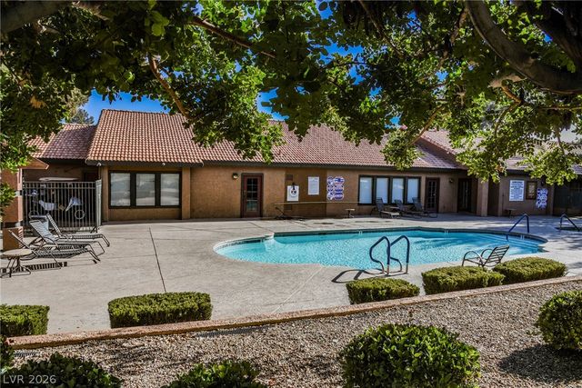 2451 North Rainbow Boulevard 2026, Las Vegas, NV 89108