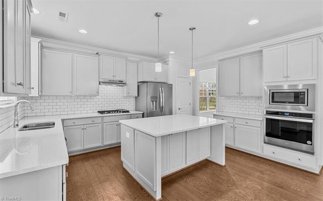 7722 Northwest Meadows Drive, Stokesdale, NC 27357