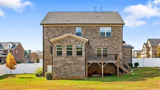 7722 Northwest Meadows Drive, Stokesdale, NC 27357