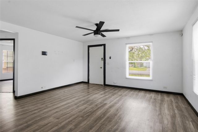 1903 Oleander Drive, La Marque, TX 77568