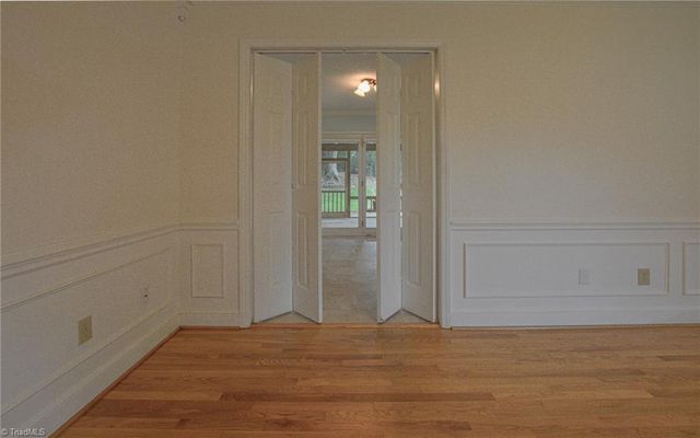 804 Newington Drive, Clemmons, NC 27012