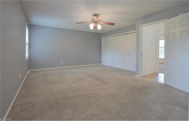 804 Newington Drive, Clemmons, NC 27012