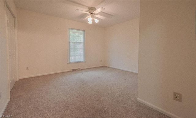 804 Newington Drive, Clemmons, NC 27012