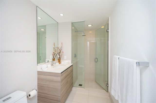 121 NE 34th St 1408, Miami, FL 33137
