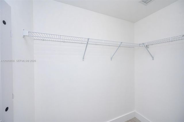121 NE 34th St 1408, Miami, FL 33137