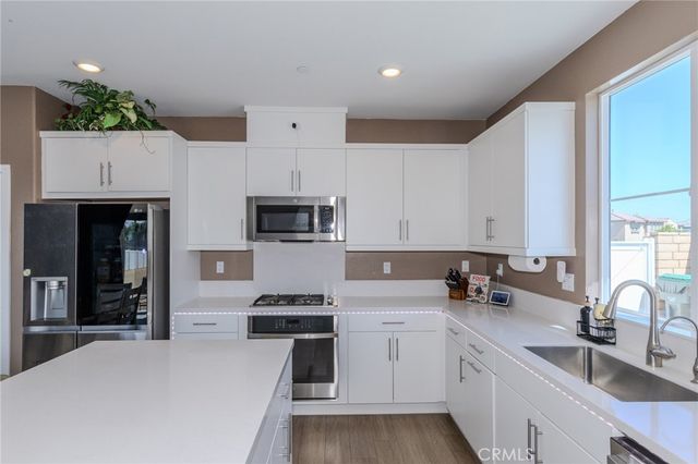 30876 Douglas Crest Circle, Menifee, CA 92584