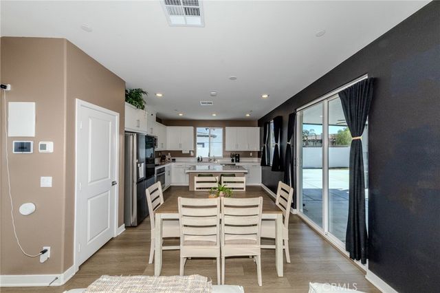 30876 Douglas Crest Circle, Menifee, CA 92584