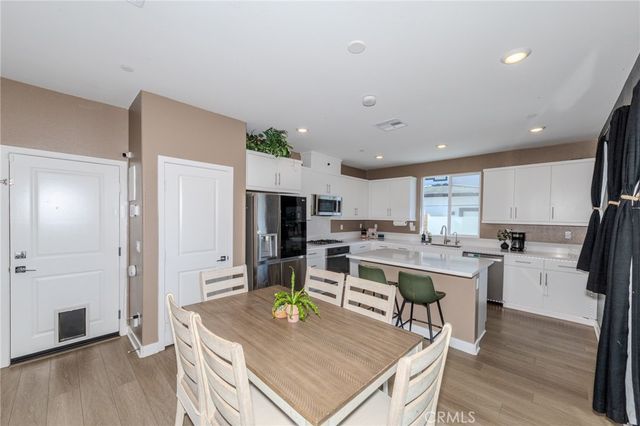 30876 Douglas Crest Circle, Menifee, CA 92584