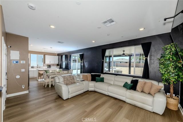 30876 Douglas Crest Circle, Menifee, CA 92584