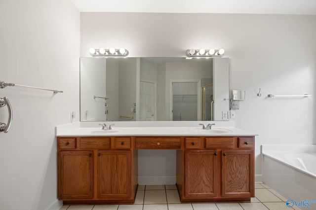5030 Somerby Drive, Huntsville, AL 35802