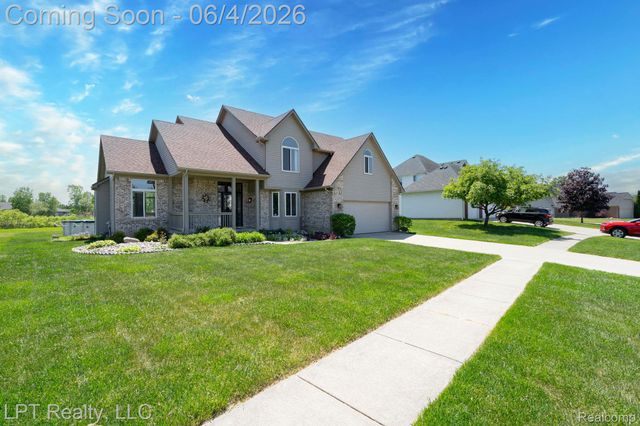 1366 Hidden Wood Court, Grand Blanc Charter Township, MI 48439