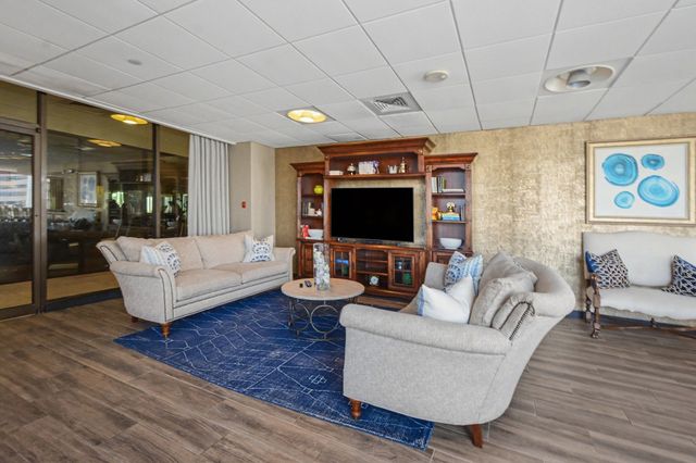 5909 Luther Lane 706, Dallas, TX 75225