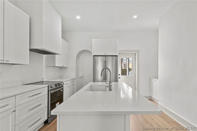 518 Jefferson Street, Madison, IN 47250