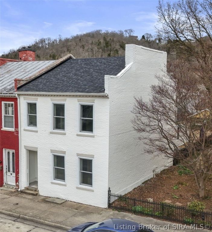 518 Jefferson Street, Madison, IN 47250