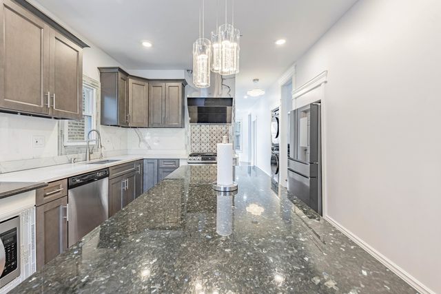 7219 S Peoria Street, Chicago, IL 60621