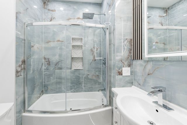 7219 S Peoria Street, Chicago, IL 60621