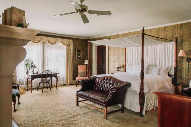 124 Elm Street, Bennington, VT 05201